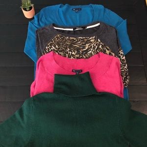 Sweater Weather❄️Bundle of 3️⃣ 🎉 Size S Sweaters